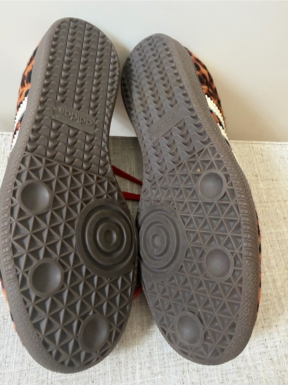 adidas woman’s Leopard Print Gazelle Sneakers - Picture 2 of 2